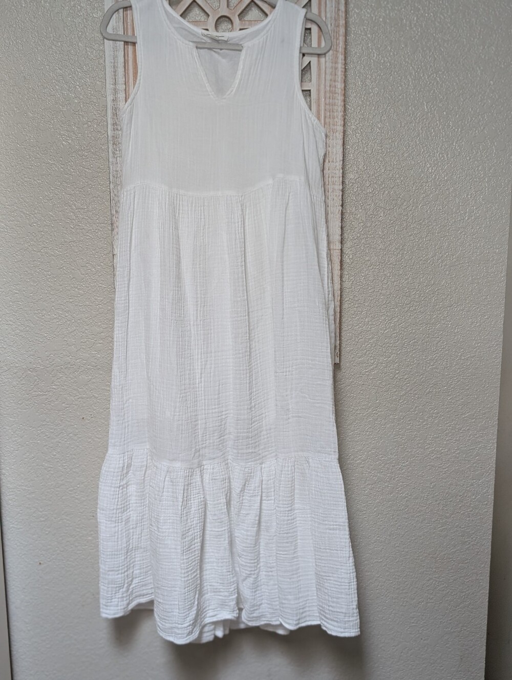 BeachLunchLounge Gauze Tiered Maxi Dress Size M White 100% Cotton Beach Resort